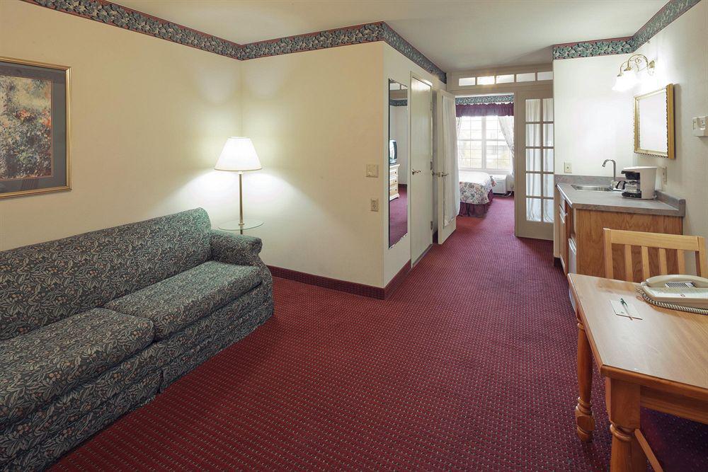 Country Inn & Suites By Radisson, Milwaukee Airport, Wi Chambre photo